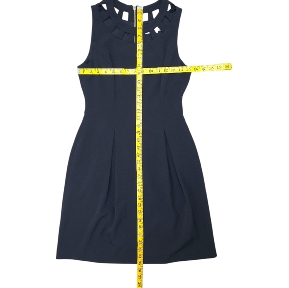 Eliza J Cutout Flare Sheath Dress Black Size 2 Elegant Modern - Picture 9 of 15